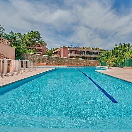 Sunrise -Swimming-Pool-Saint-Tropez Center-Parking Exterior foto